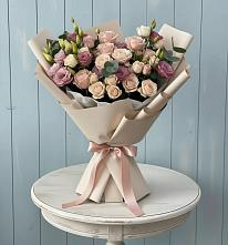 Букет цветов из:  Розы и Лизиантусы #REPLACE_PRED# Благовещенке