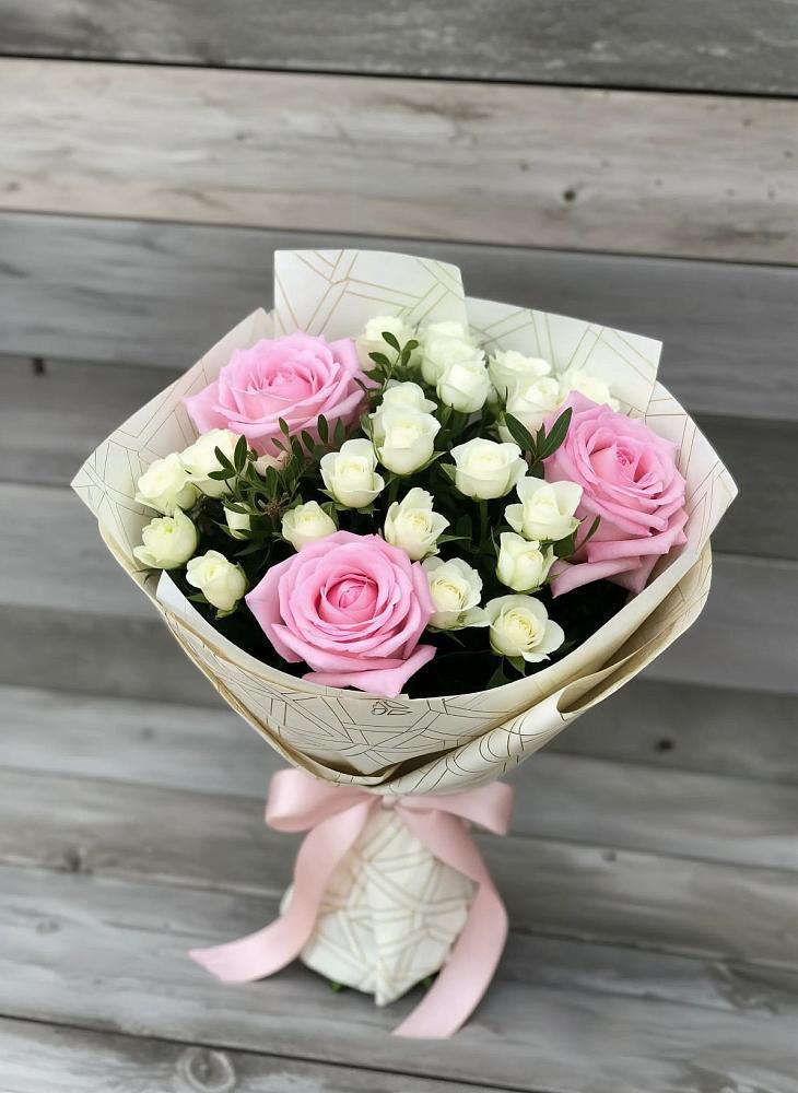 Букет цветов из: Розы в Благовещенке