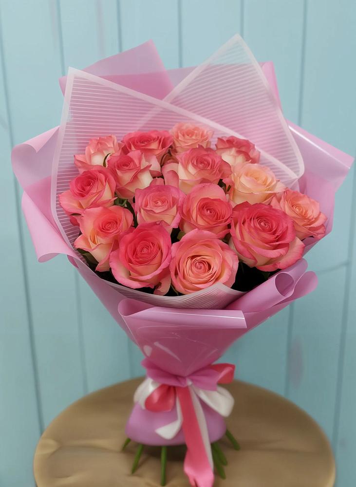 Букет 15 Розовых роз Равель в Благовещенке