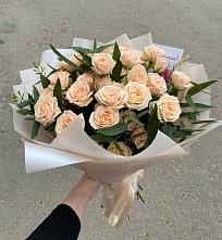 Букет Кремовые розы Латте в Благовещенке
