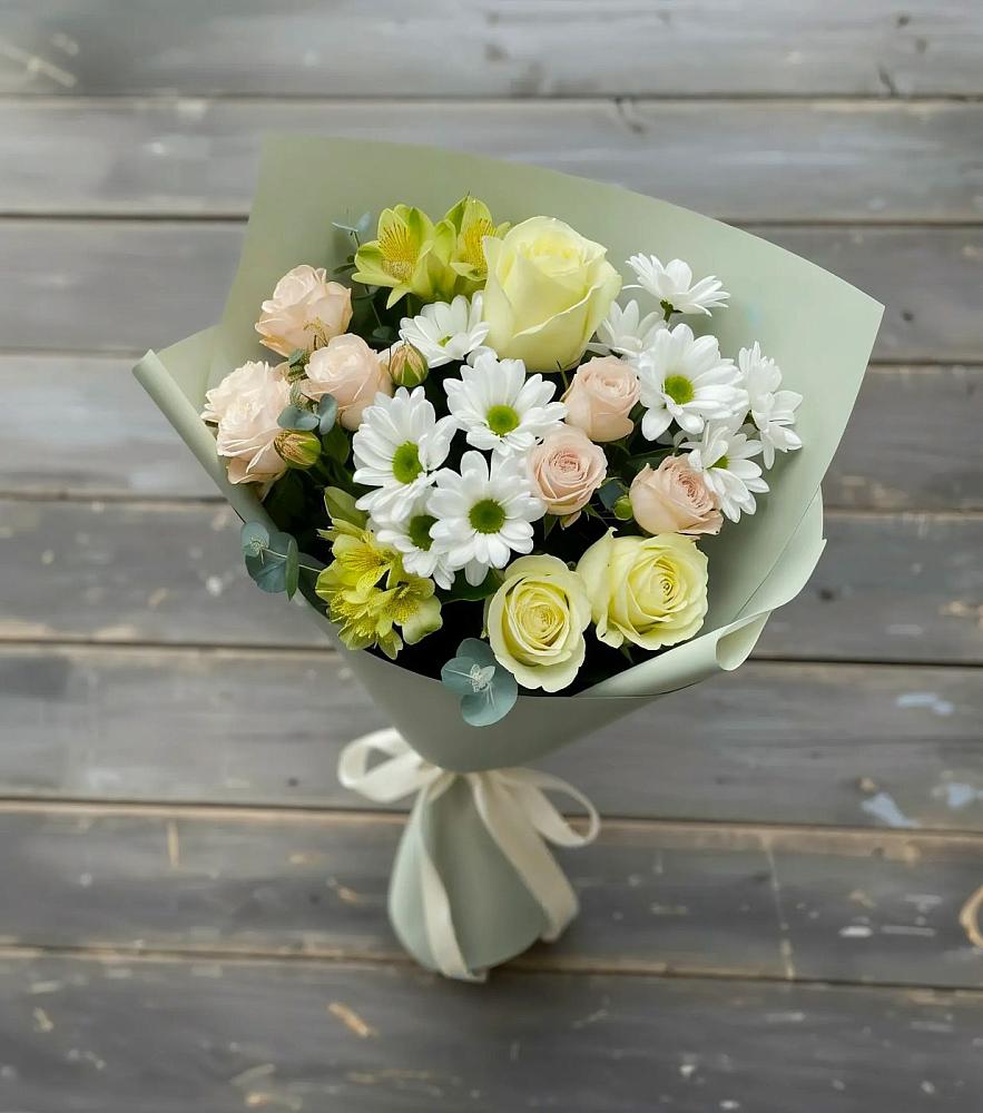 Букет цветов из: Альстромерии, Розы и Хризантемы в Благовещенке