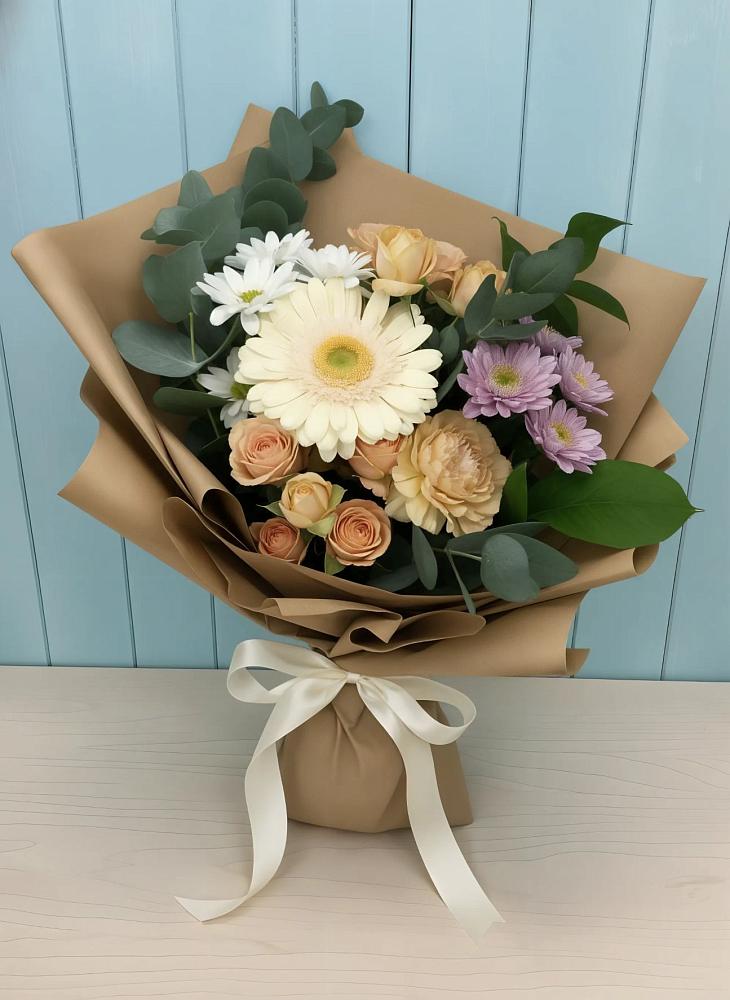 Букет цветов из: Герберы и Хризантемы в Благовещенке