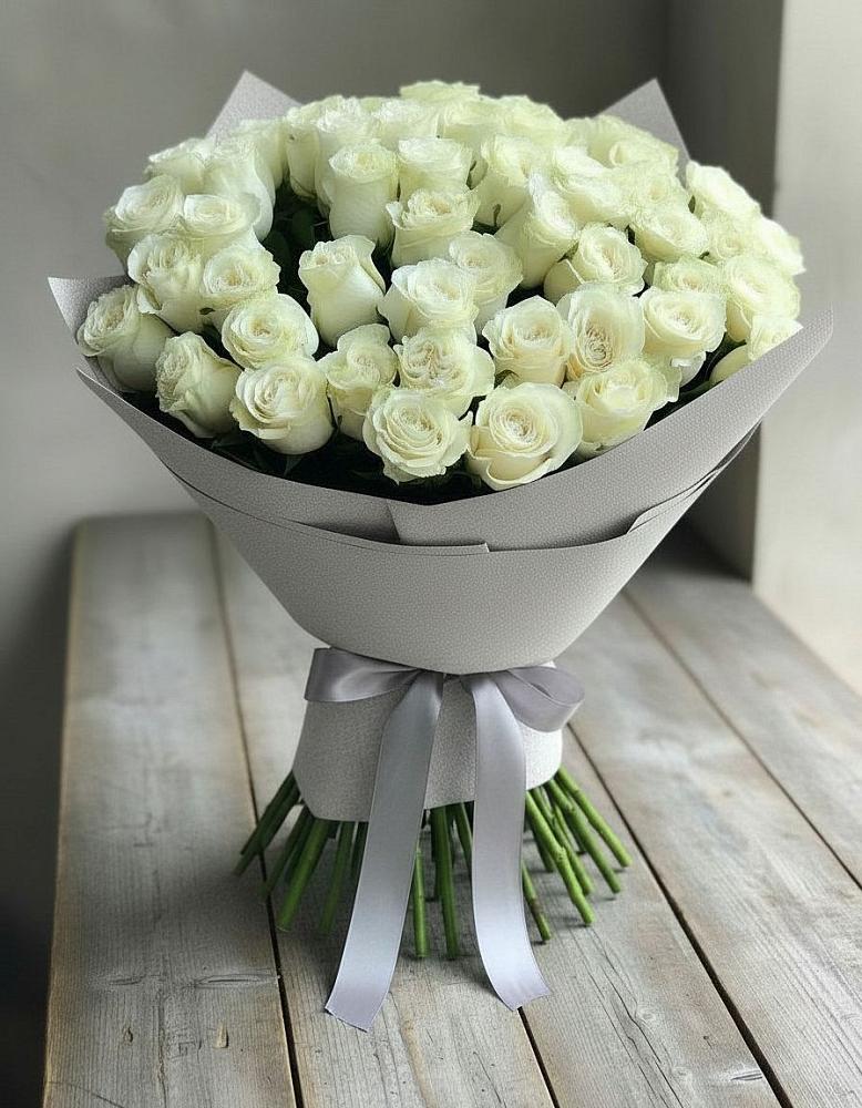 Букет 35 Белых роз в Благовещенке