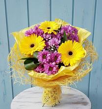 Букет цветов из:  Хризантемы и Герберы в Благовещенке