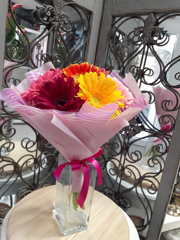 Букет цветов из: Герберы в Благовещенке