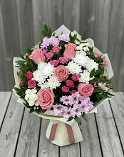 Букет цветов из:  Альстромерии, Гвоздики, Розы и Хризантемы в Благовещенке