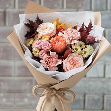 Букет цветов из:  Гвоздики, Хризантемы и Розы в Благовещенке