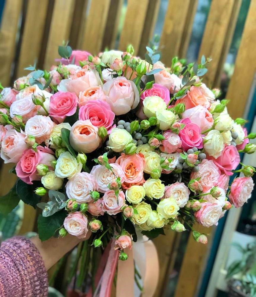 Букет цветов из: Розы в Благовещенке