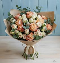 Букет цветов из:  Альстромерии и Розы в Благовещенке