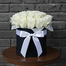 Цветочная композиция из Розы в шляпной коробке в Благовещенке